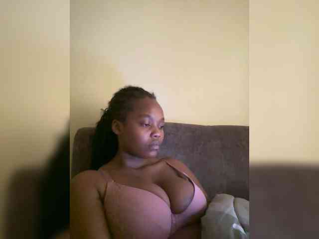 Busty-Princess1 webcam