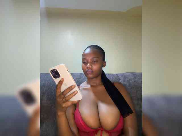 Busty-Princess1 webcam