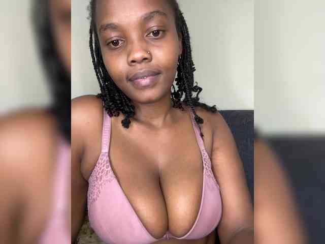 Curvy-maxy9 Curvy-maxy9