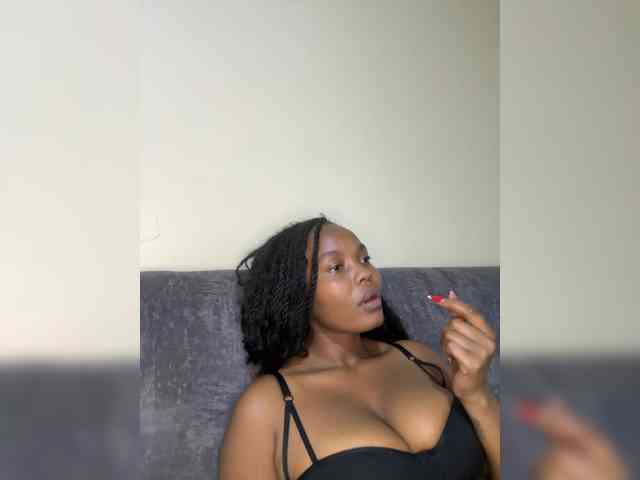 Busty-Princess1 webcam