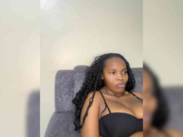 Busty-Princess1 webcam