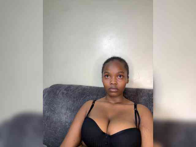 Busty-Princess1 webcam