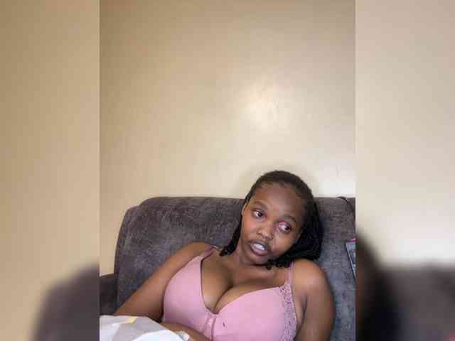 Busty-Princess1 webcam
