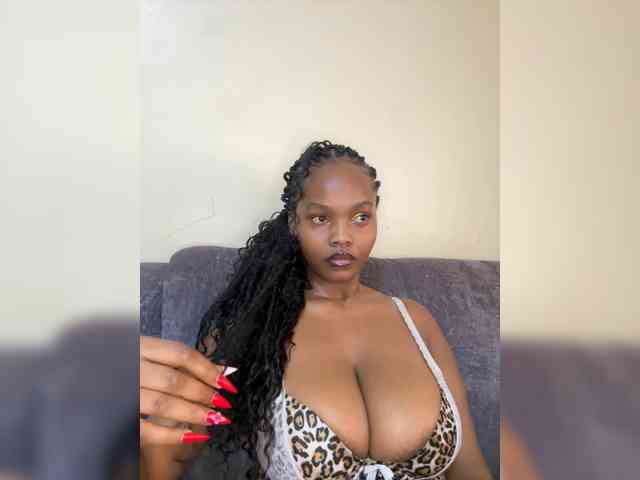 Busty-Princess1 webcam