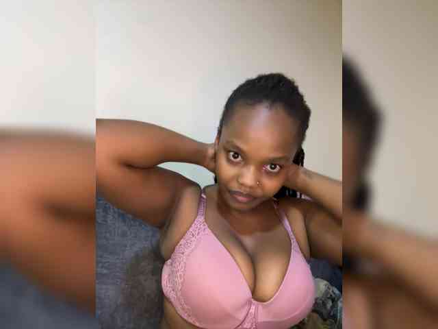 Busty-Princess1 webcam