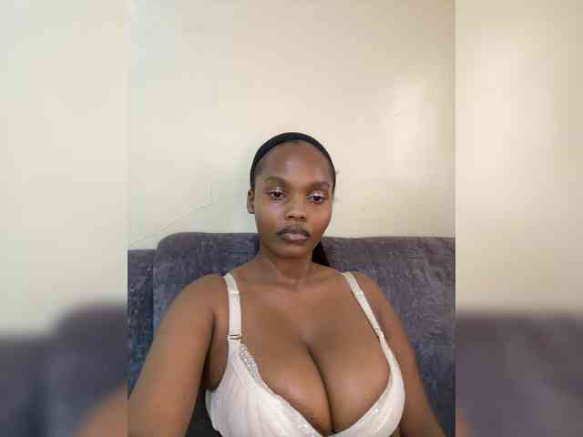 Busty-Princess1 webcam