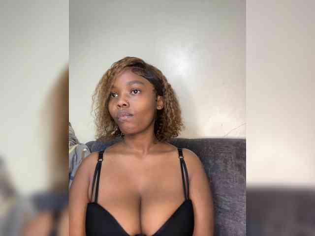 Busty-Princess1 webcam