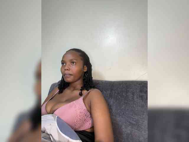 Busty-Princess1 webcam