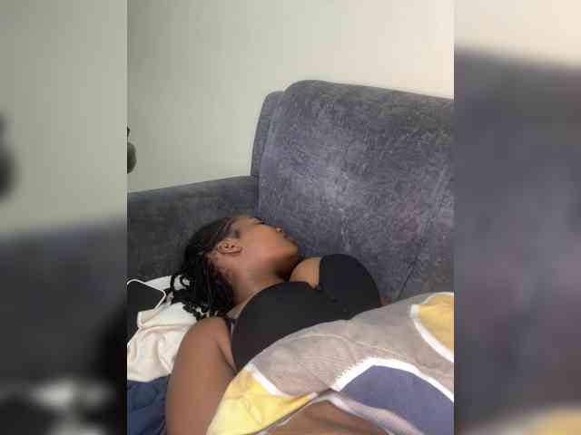 Busty-Princess1 webcam