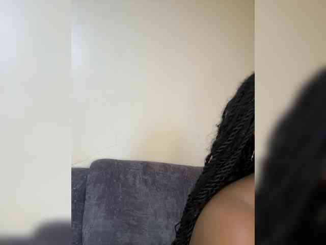 Busty-Princess1 webcam