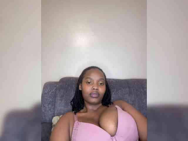 Curvy-maxy9 Curvy-maxy9
