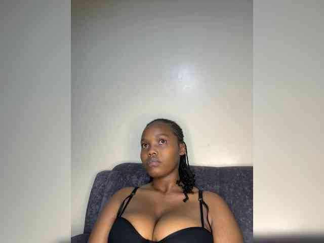 Busty-Princess1 webcam