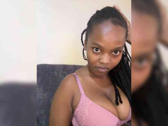 Busty-Princess1 webcam