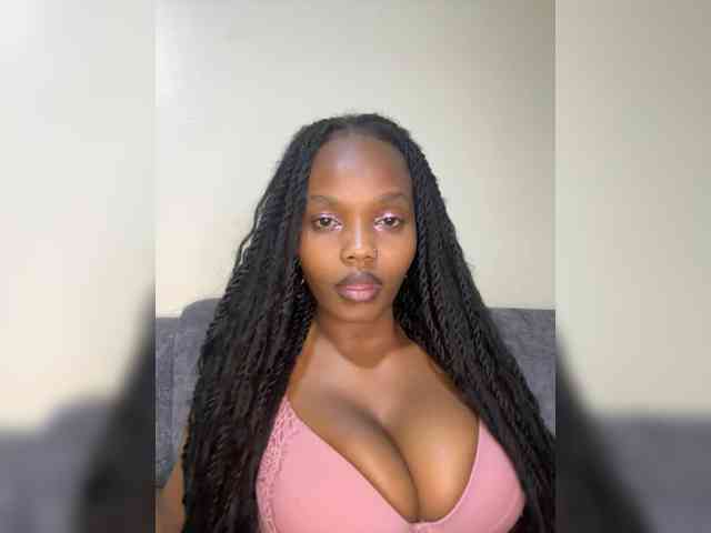 Modella: Busty-Princess1