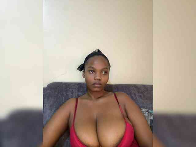 Busty-Princess1 webcam