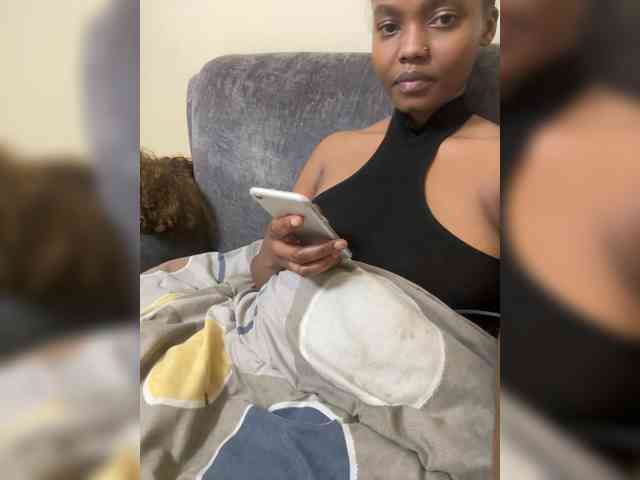Busty-Princess1 webcam