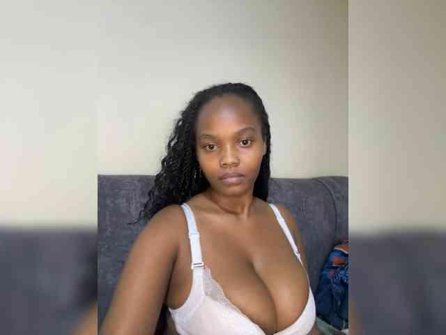 Busty-Princess1 webcam