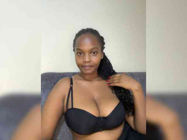 Busty-Princess1 webcam