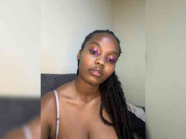 Busty-Princess1 webcam