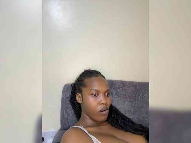 Busty-Princess1 webcam