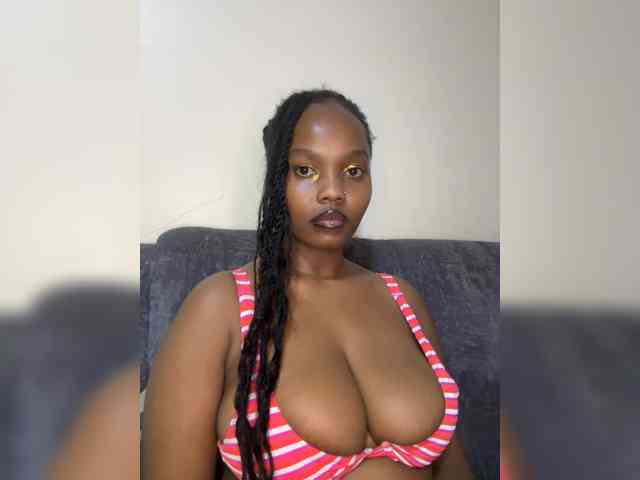 Busty-Princess1 webcam