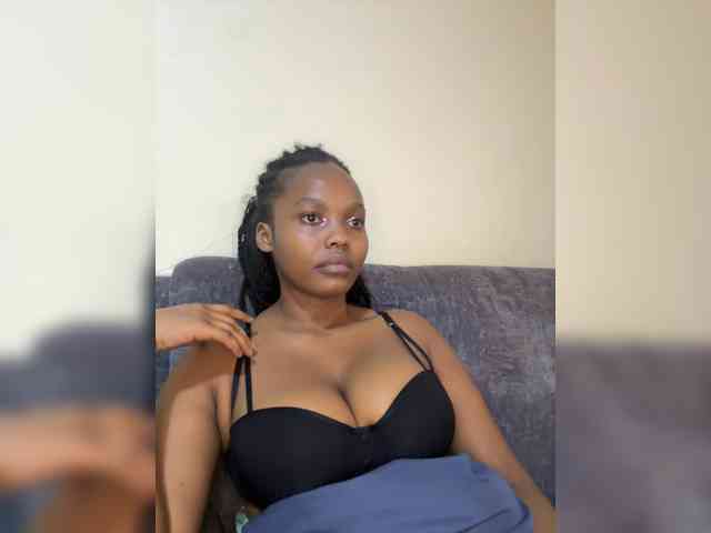 Busty-Princess1 webcam