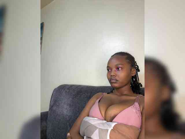 Busty-Princess1 webcam