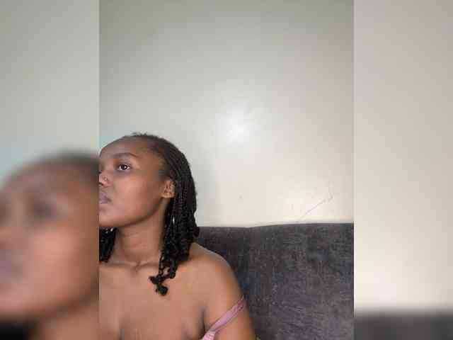 Curvy-maxy9 Curvy-maxy9