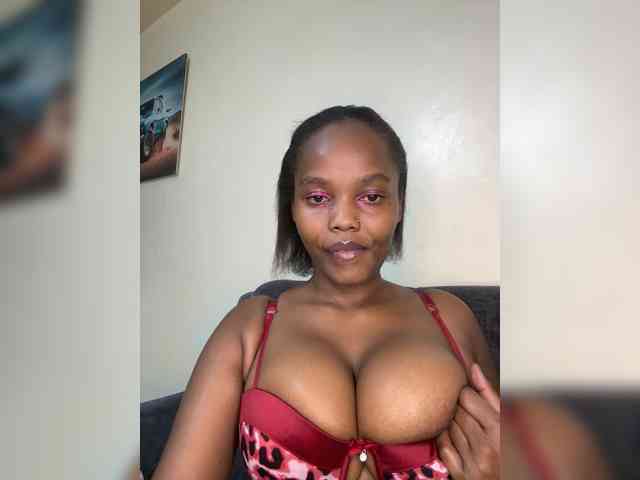 Busty-Princess1 webcam