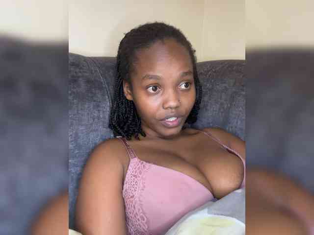 Busty-Princess1 webcam