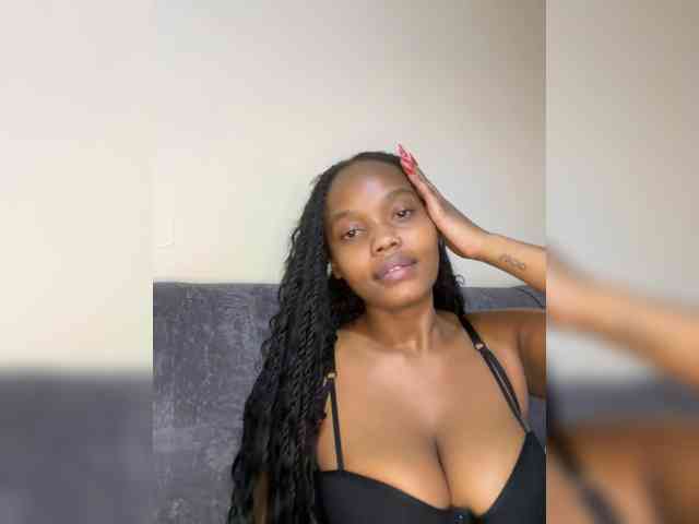 Busty-Princess1 webcam