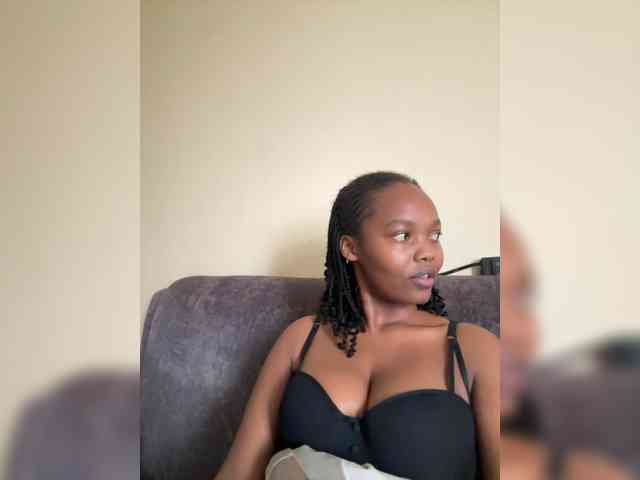 Curvy-maxy9 Curvy-maxy9