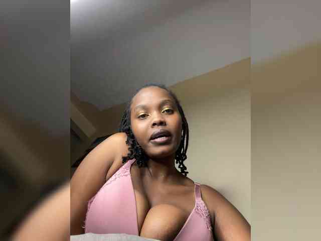 Curvy-maxy9 Curvy-maxy9