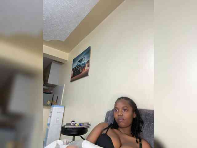 Busty-Princess1 webcam