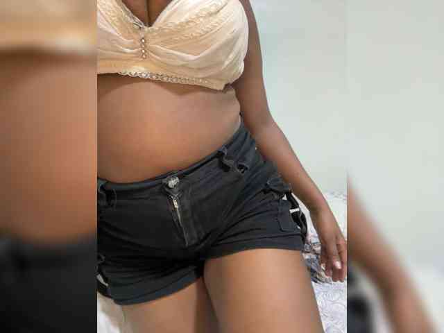 Busty-Princess1 webcam