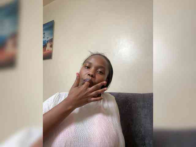 Busty-Princess1 webcam