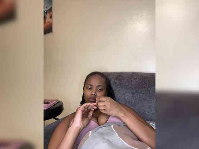 Busty-Princess1 webcam