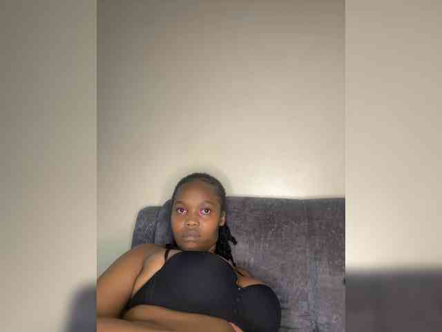 Curvy-maxy9 Curvy-maxy9