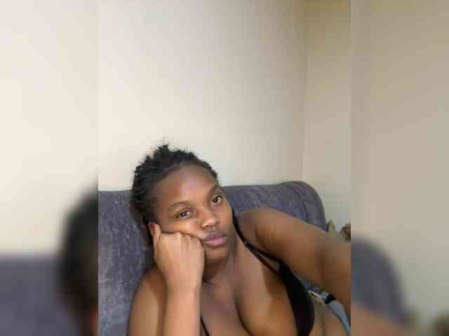 Busty-Princess1 webcam