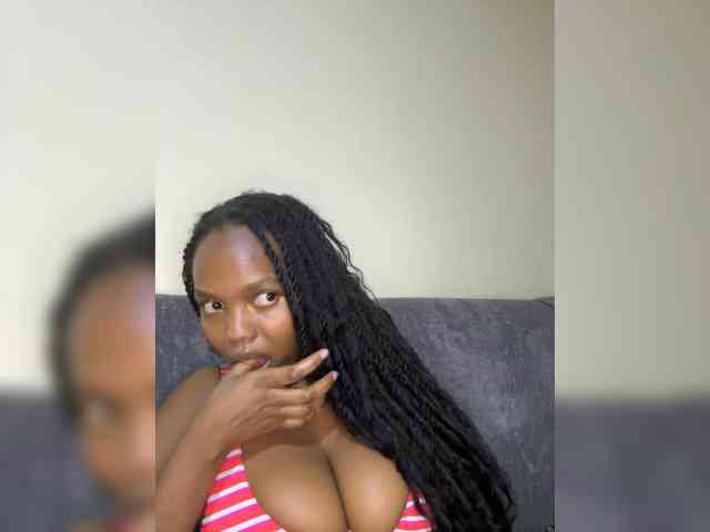 Busty-Princess1 webcam