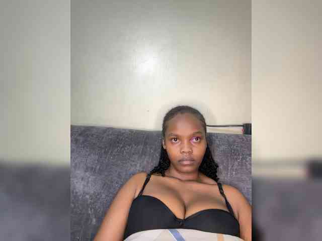 Busty-Princess1 webcam