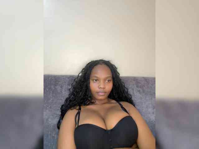 Busty-Princess1 webcam