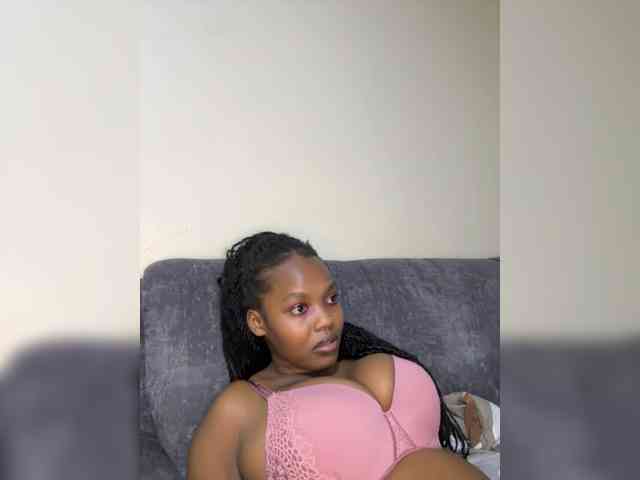 Busty-Princess1 webcam