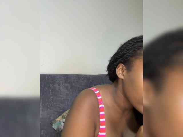 Busty-Princess1 webcam