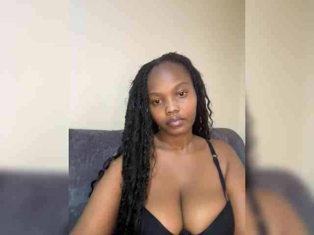 Busty-Princess1 webcam
