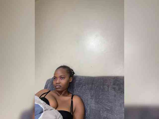 Curvy-maxy9 Curvy-maxy9