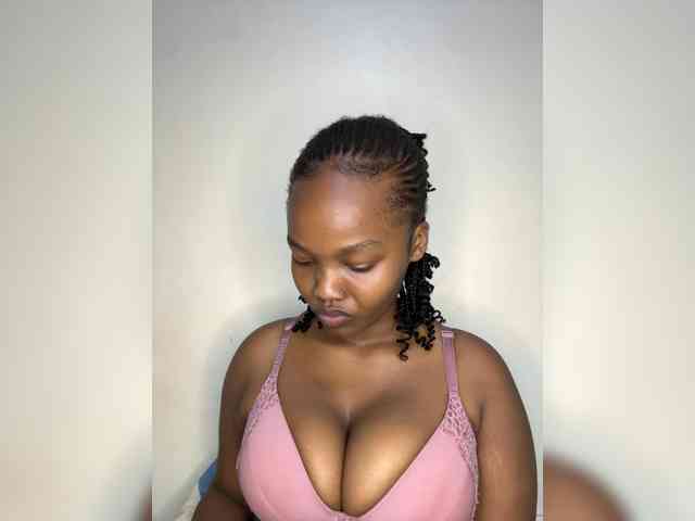 Belle-Busty1 webcam