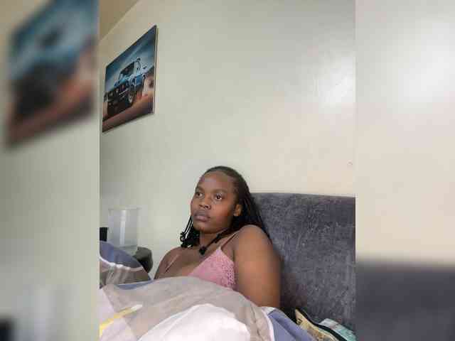 Busty-Princess1 webcam