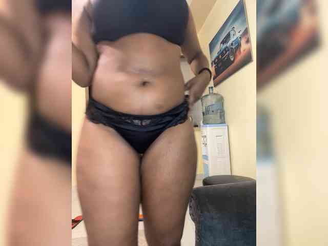 Busty-Princess1 webcam