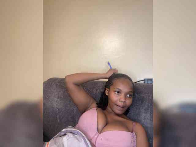 Busty-Princess1 webcam
